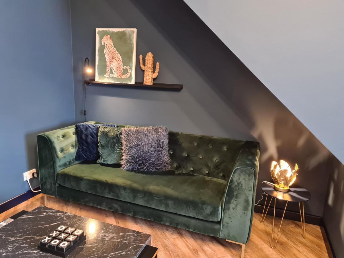 Stunning 2 Bed House Near Coastal Path/Lake/Beach Llanelli Kültér fotó