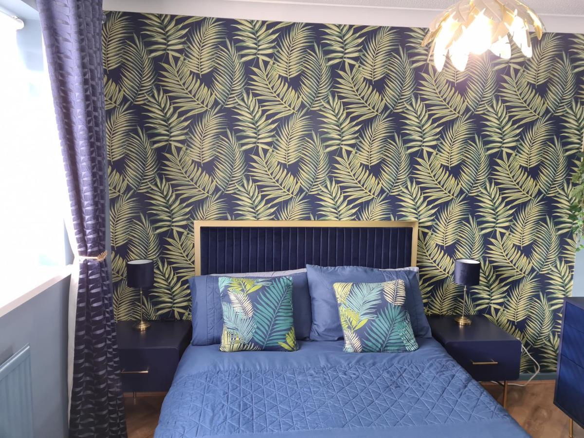 Stunning 2 Bed House Near Coastal Path/Lake/Beach Llanelli Kültér fotó